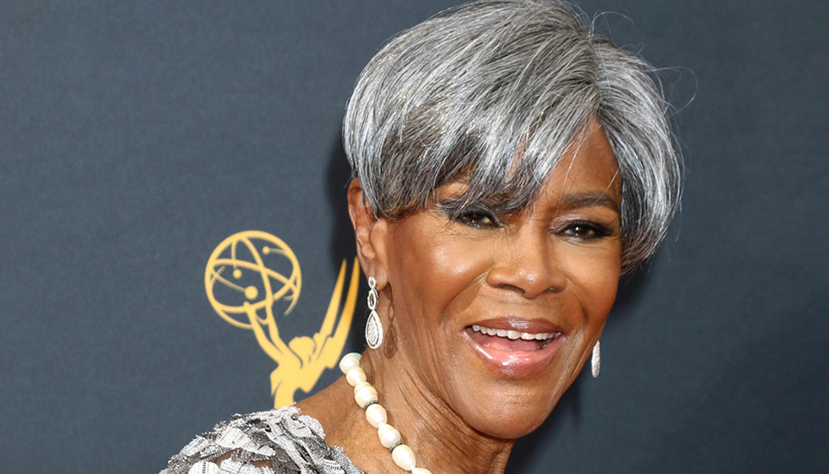 Cicely Tyson at the 2016 Emmy Awards